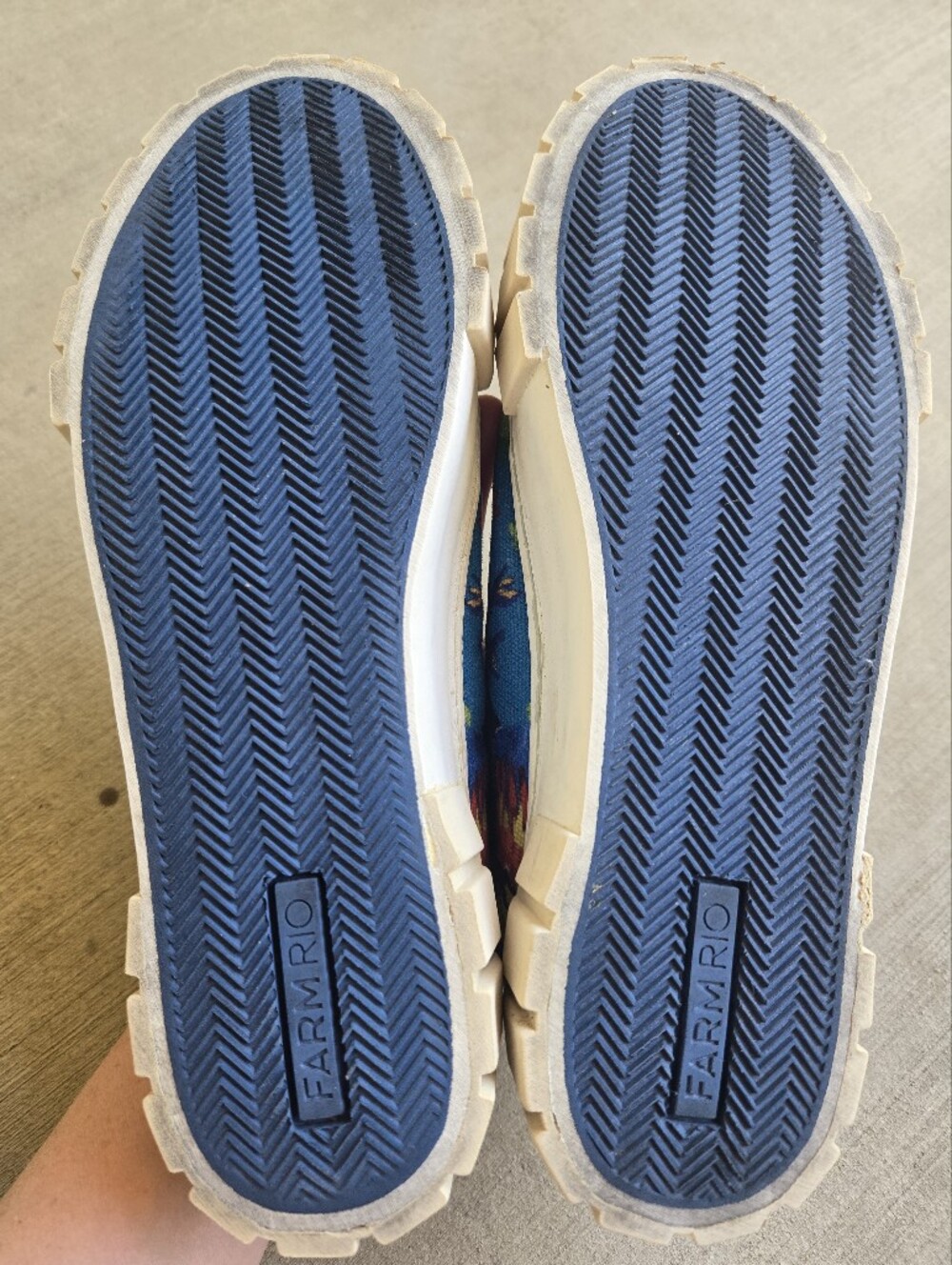 Farm Rio Macaw Platform Sneakers, 7.5 - Picture 14 of 16
